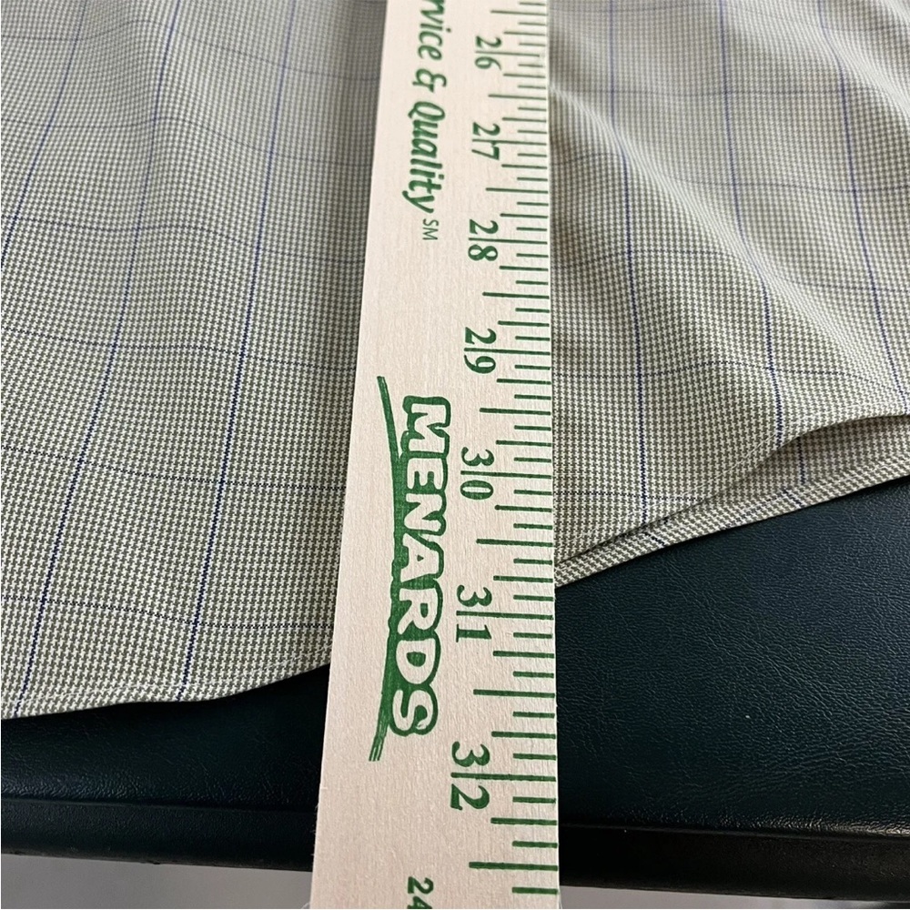Brooks Brothers Men's Green Button Up Shirt - Size 16.5-36 (124) - Picture 4 of 10